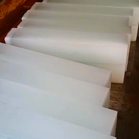 冰塊價格下調(diào)后購買地點大揭秘!大型超市與農(nóng)貿(mào)市場都有