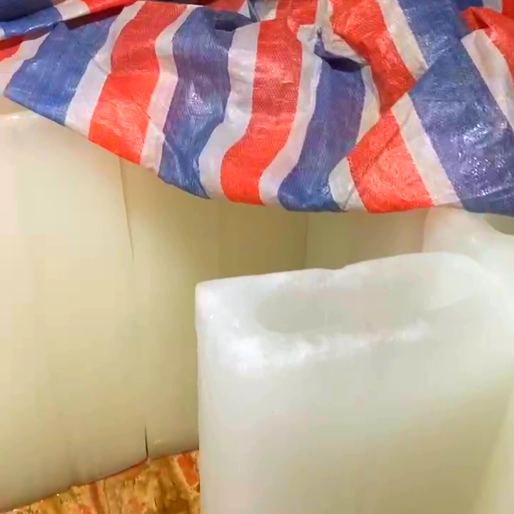 無錫地區(qū)這家制冰企業(yè)有多關(guān)鍵?供應(yīng)冰塊作用大