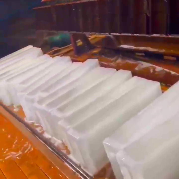 上海冰點降溫_上海夏季車間降溫冰塊批發_上海工廠降溫冰塊