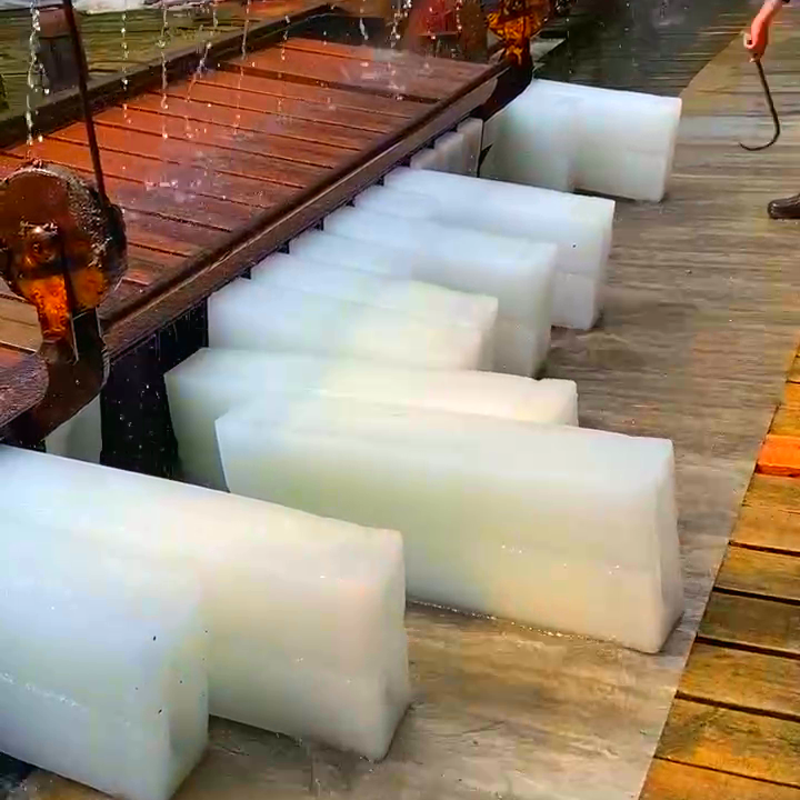 上海食用冰塊廠家：產品質量優且供貨能力強，多方面保障行業需求